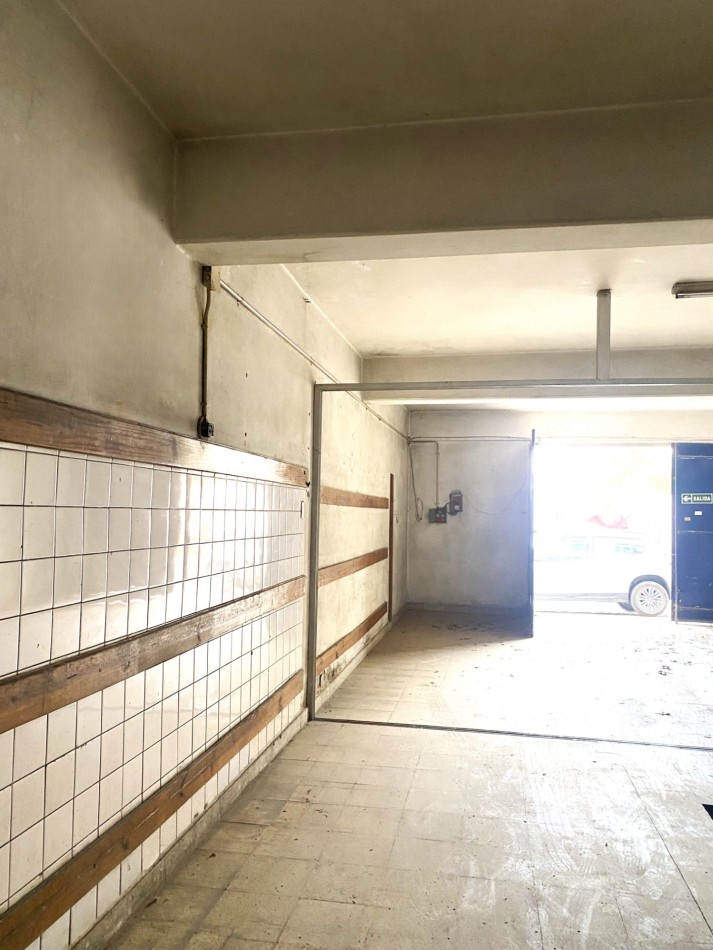 CASA ESQUINA A 1 CUADRA DE LA PLAZA de ciudad de CAFAYATE - Calle ETCHART Y MITRE - USD 345.000