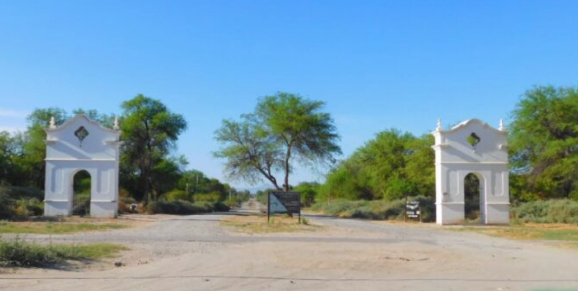 LOTE 45x30 - USD 43.000 - PUEBLO NUEVO