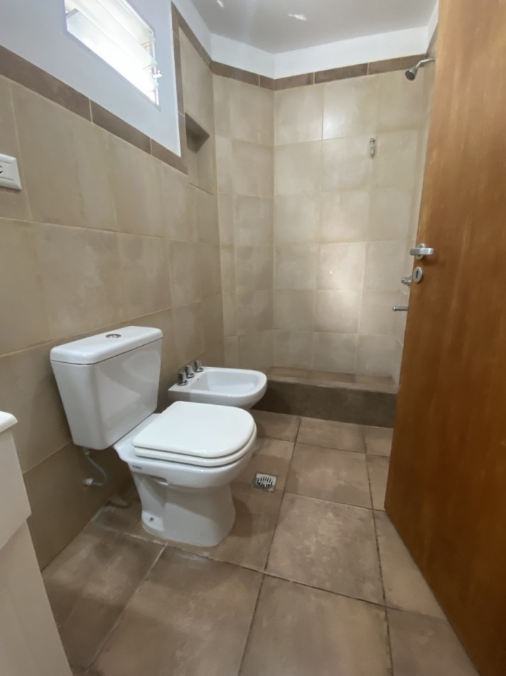 2 CASAS EN VENTA - BARRIO PUEBLO NUEVO - EXCELENTE PARA EXPLOTACION TURISTICA - CAFAYATE - PROV. DE SALTA