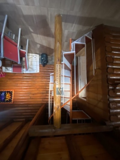 CALIDA VIVIENDA DE TRONCOS EN VENTA EN CAFAYATE